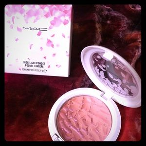 MAC High-Light Powder Fleur Real NEW